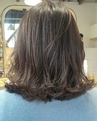 ミディアム パーマ カラー 青木 みなのヘアスタイル