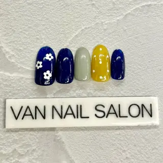 ネイル Van Nail Salonのネイルデザイン