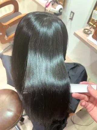 セミロング ブリーチ縮毛矯正 あすまのヘアスタイル