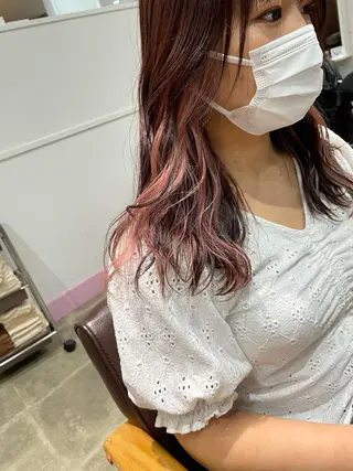 ロング Lit.豊橋 夏目のヘアスタイル
