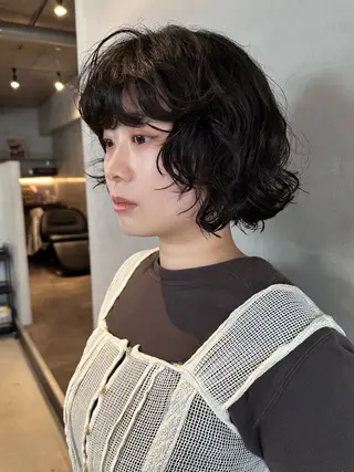 ショート パーマ 前野 日奈のヘアスタイル