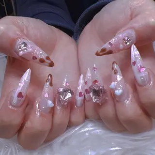 ネイル ANH ゴテゴテネイルのネイルデザイン