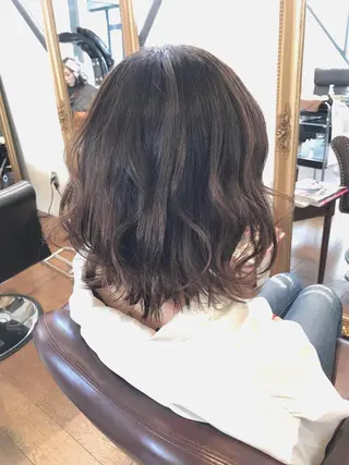 ショート カラー ヘアアレンジ マエダ　カズエ🫶 coronahairのヘアスタイル