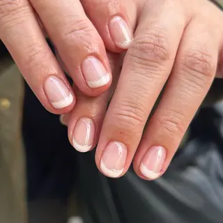 ネイル シンプルネイル Ezura Yumiのネイルデザイン