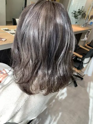 ミディアム カラー hub hair レイヤー/透明感のヘアスタイル