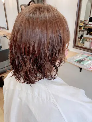 ミディアム パーマ 大野 まゆのヘアスタイル