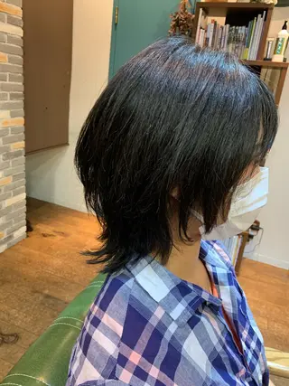 ミディアム カット特化美容師 齋藤桐のヘアスタイル