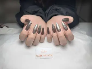 ネイル 💕鈴木ユリ パラジェル/オフ無料のネイルデザイン