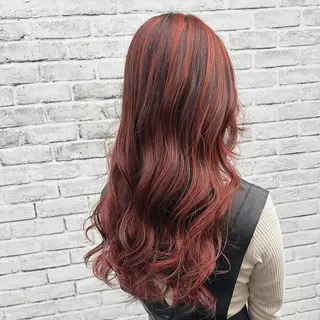 カラー 長尾菜々美🐰 ／ハイトーンカラーのヘアスタイル
