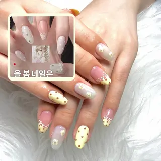 ネイル ツメイク船橋店🍓 Kurea🤍のネイルデザイン