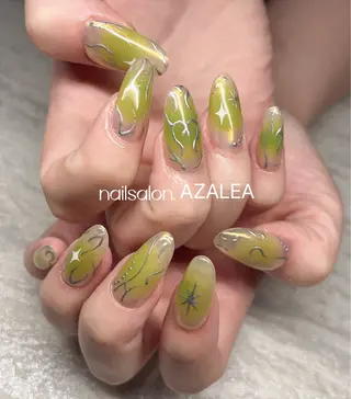 ネイル R inのネイルデザイン