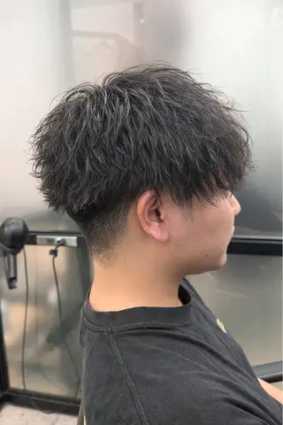 パーマ メンズ ラフなパーマ 石川雄麻のヘアスタイル