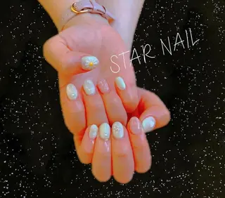 ネイル STAR NAIL所属・STAR NAILのネイルデザイン