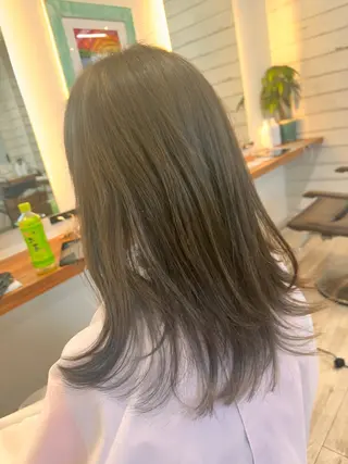 セミロング カラー 下島 優人のヘアスタイル