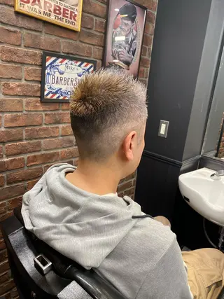 ショート メンズ AKI ーのヘアスタイル