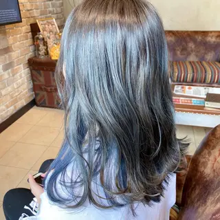 カラー 🦄Re.ly代表 灰野壮🦄のヘアスタイル