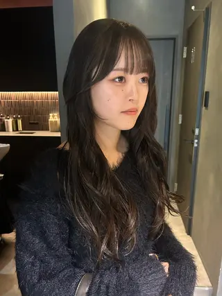 ロング カラー 山本 夏樹のヘアスタイル