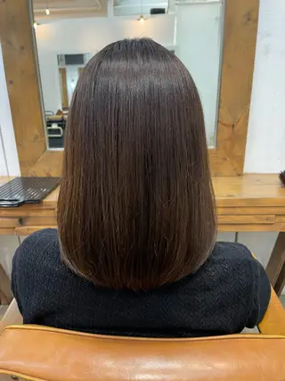 ミディアム レディースカット 川添佑斗のヘアスタイル