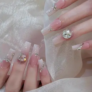 ネイル FJ ネイルサロンのネイルデザイン