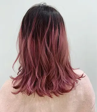 ミディアム カラー 加藤 佑哉のヘアスタイル