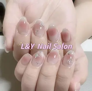 ネイル 🌼 Alinaのネイルデザイン