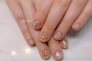 ネイル She   Nail所属・ISA_ BELLAのネイルデザイン