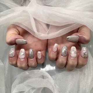 ネイル 山岸 夏菜のネイルデザイン