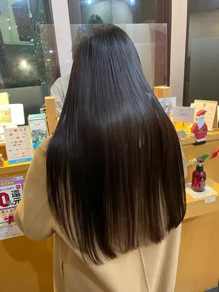 ロング カラー パーマ ヘアアレンジ メンズ キッズ ネイル マツエク・マツパ 高山🐬髪質改善 池袋で縮毛矯正のヘアスタイル