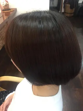 ショート カラー 桧山 真のヘアスタイル