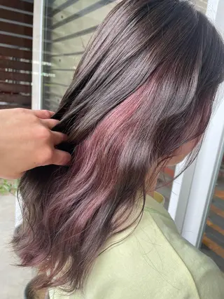 セミロング カラー 日高 香織のヘアスタイル