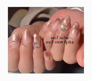 ネイル ﾈｲﾙﾙｰﾑﾘｯｶ 𝐦𝐚𝐲𝐮のネイルデザイン