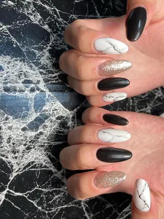 ロング ネイル ✴︎ Delightのネイルデザイン