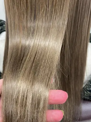 ミディアム はばすみれ🎀ﾈｲﾙ 光ﾌｪｲｼｬﾙ ﾍｱのネイルデザイン