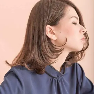 ミディアム ショート＆ボブ ヒロシのヘアスタイル