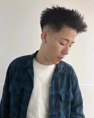 ショート メンズ メンズ専門ブリー チカラー⚡️リュウジのヘアスタイル