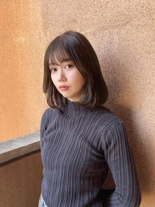 ミディアム カラー AROMA awanoのヘアスタイル