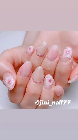 ネイル ジニ ネイルのネイルデザイン