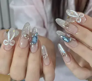 ネイル エリ🫧 nail池袋東口のネイルデザイン