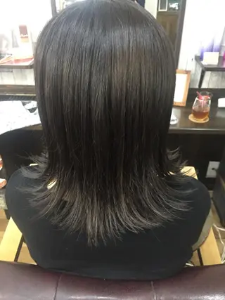 カラー 中山 ルミ子のヘアスタイル
