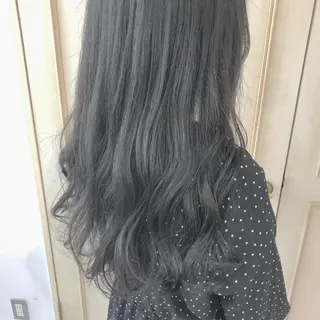 ロング カラー TRENCH　相澤 果歩のヘアスタイル