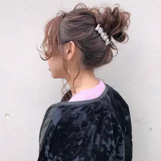 セミロング ヘアアレンジ 卒業式お呼ばれ🕊️ ヘアセット✴︎ミキのヘアスタイル