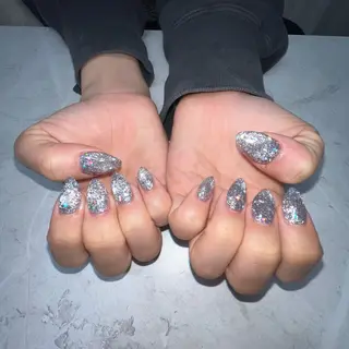 ネイル 谷井 清嘉のネイルデザイン