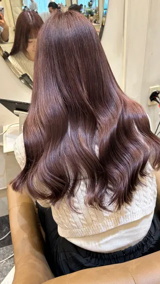 ロング カラー ゆう🫧 透明感/ハイトーンのヘアスタイル