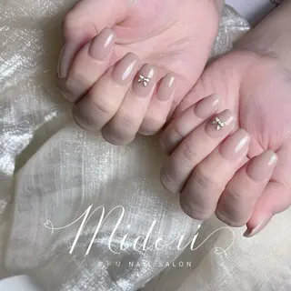 ネイル M eiのネイルデザイン