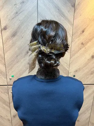 ロング ヘアアレンジ Topstylist YUKIのヘアスタイル