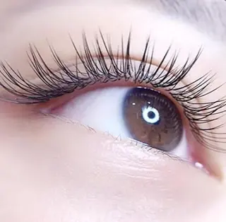 マツエク・マツパ AmberRes🌼 madokaの眉毛・アイブロウイメージ