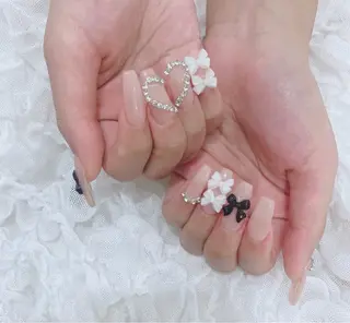 ネイル HIN NAILのネイルデザイン
