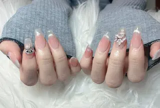 ネイル D-BEAUTY Nailsalonのネイルデザイン