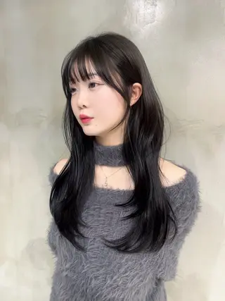 ロング カラー Airi 韓国y2k ハイレイヤーのヘアスタイル