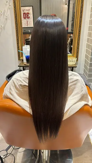 ロング 長内 もえのヘアスタイル